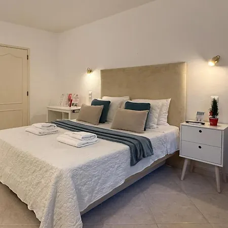 Guest house Sofeelings Piso 1, Baixa De *