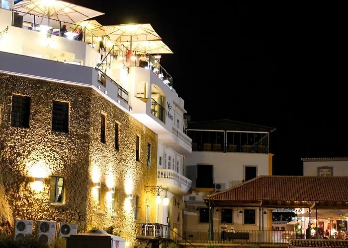 Sofeelings Piso 1, Baixa De アルブフェイラ