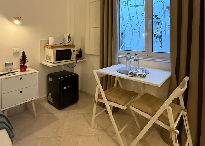 Sofeelings Piso 1, Baixa De アルブフェイラ